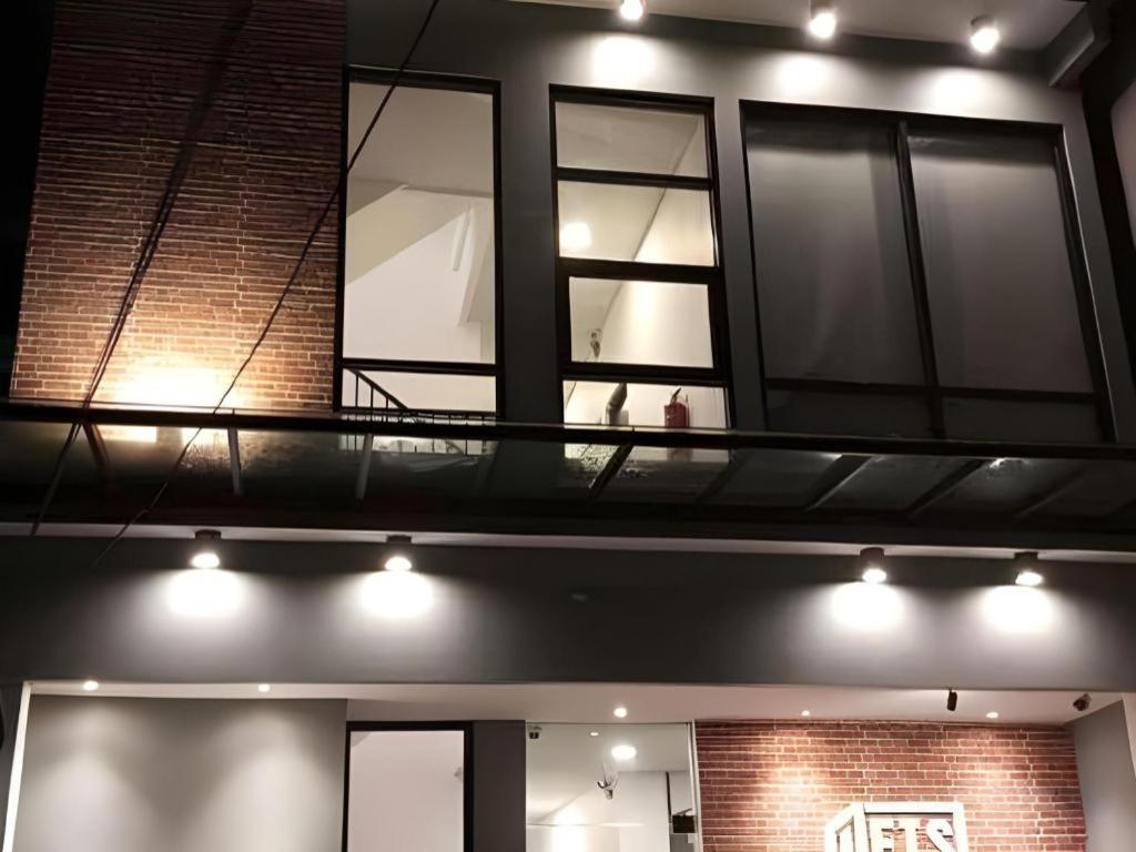 Weis Hotel Simpang Lima Semarang Exteriér fotografie